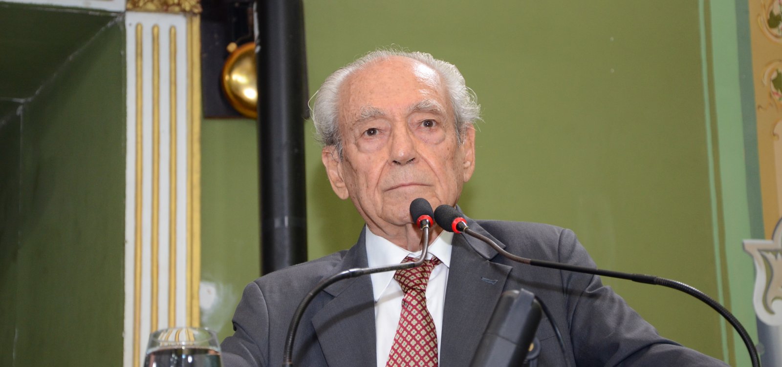 Ex-governador Waldir Pires morre aos 91 anos 