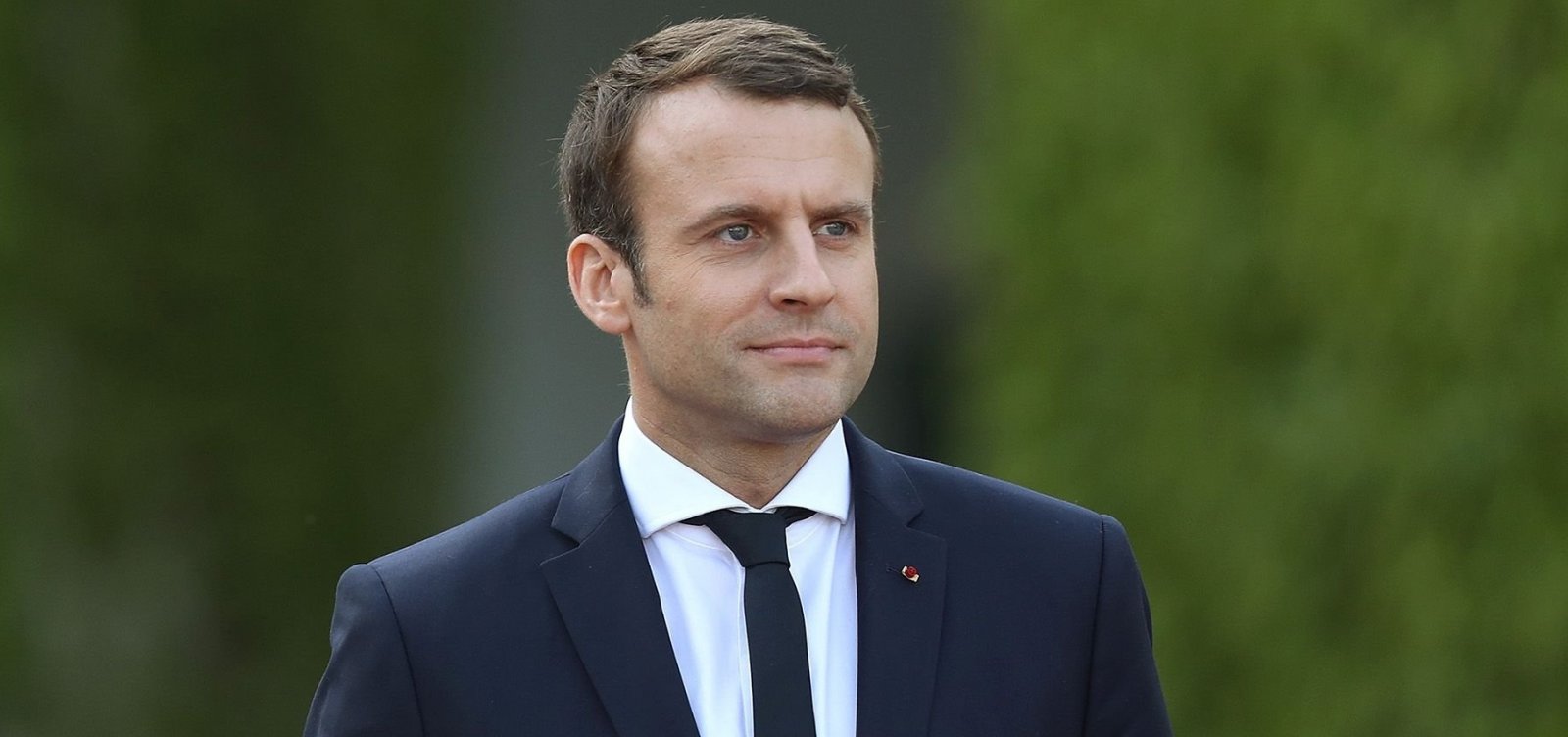 Macron defende sanções a nação da UE que negar asilo