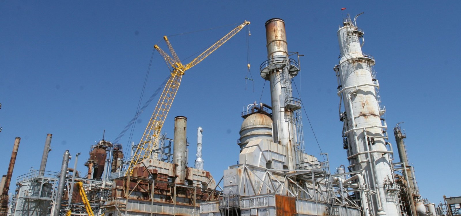 Preço da gasolina nas refinarias aumenta em 1,3%