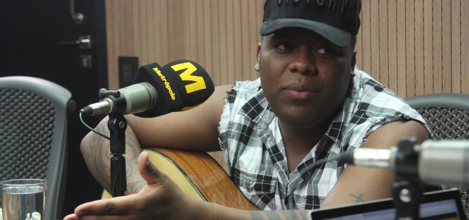 'Disseram que eu tinha que ser preso por causa da música Cabelo de Chapinha', conta Escandurras