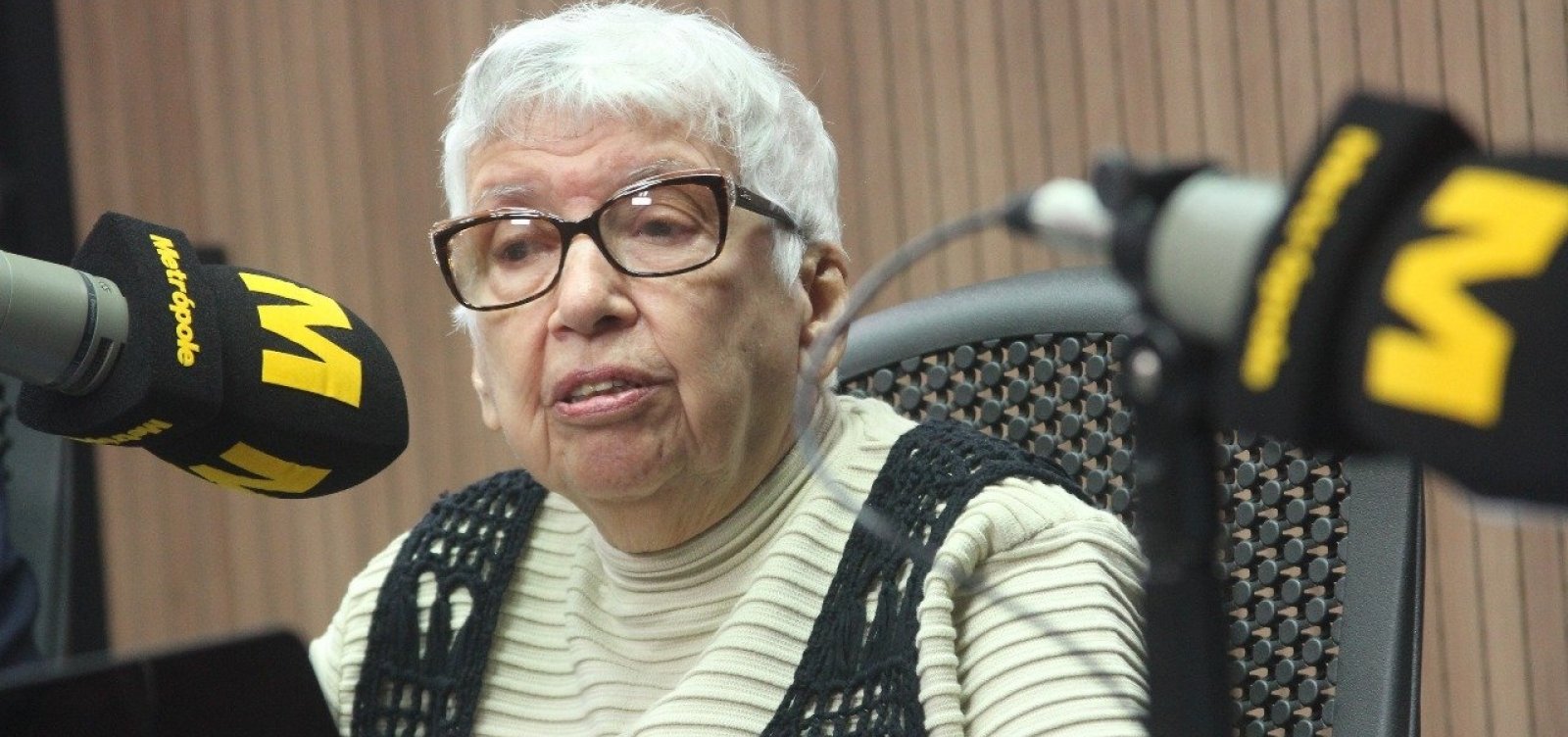 ‘Cientistas oscilam entre diabolismo e santidade’, diz ex-reitora da Ufba