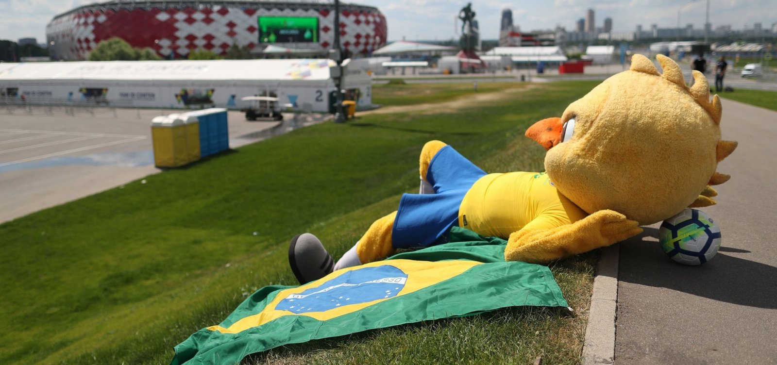 Fifa se diz satisfeita com critério de fair play, mas admite rediscuti-lo 