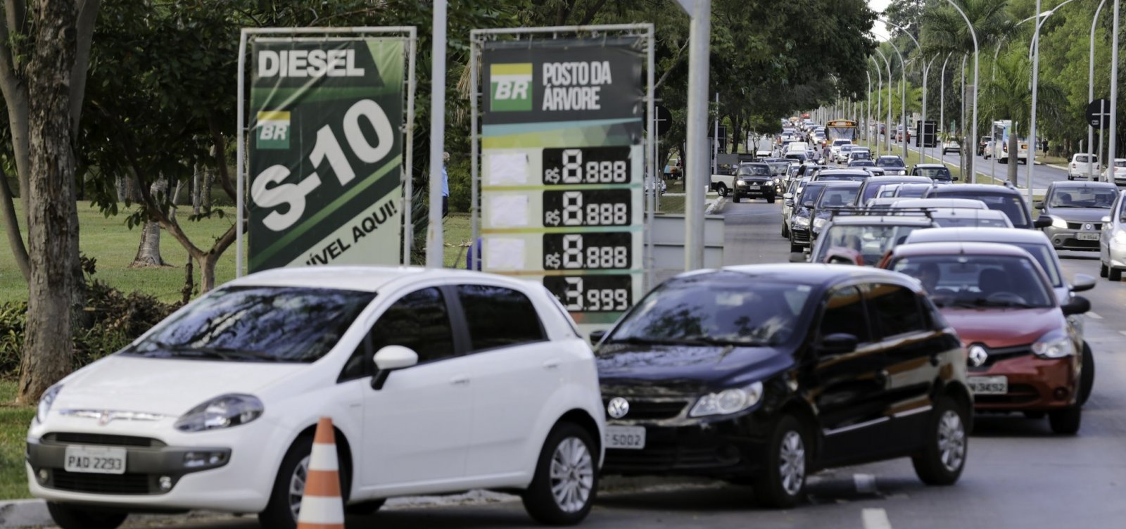 Estados reduzem preço de referência para ICMS do diesel, mas Bahia fica de fora