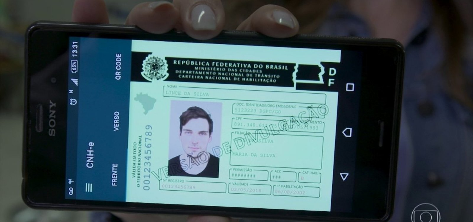 CNH no celular não atinge nem 0,4% dos condutores no país