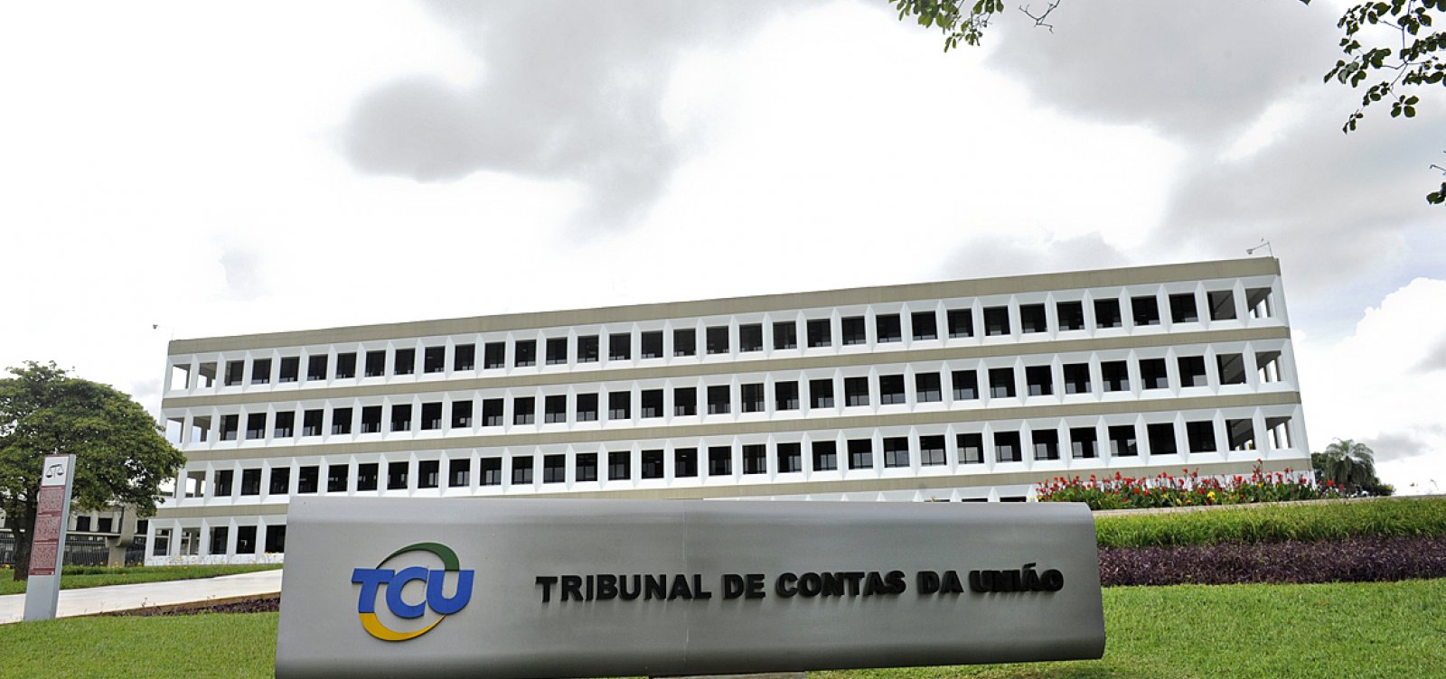 Novo confronto por leniência coloca TCU sob risco de isolamento e ofensiva judicial