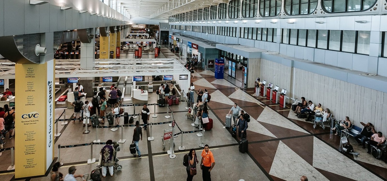  Tráfego no aeroporto de Salvador registra crescimento no segundo trimestre