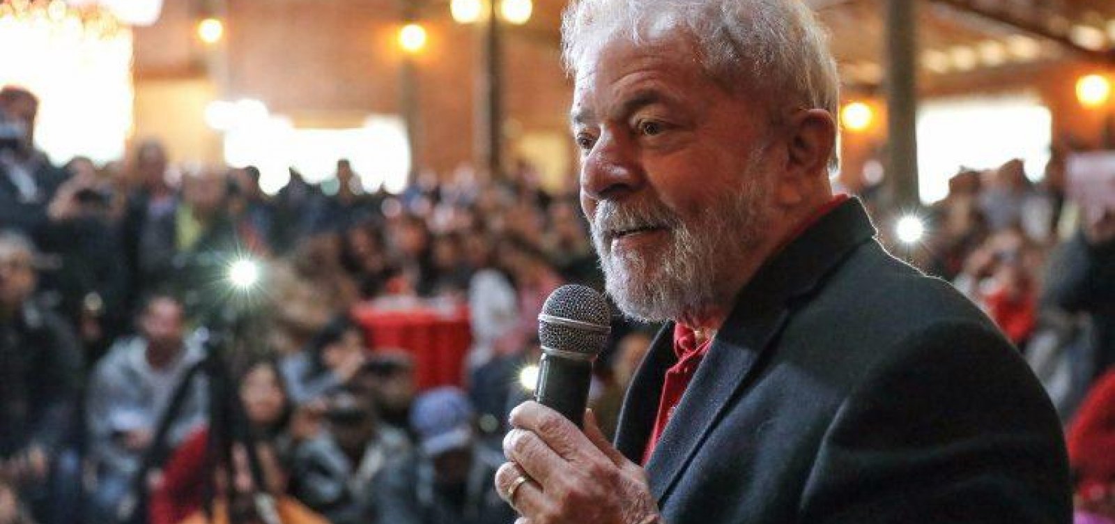 Nem família de Lula sabia de habeas corpus pedido por parlamentares do PT, diz coluna