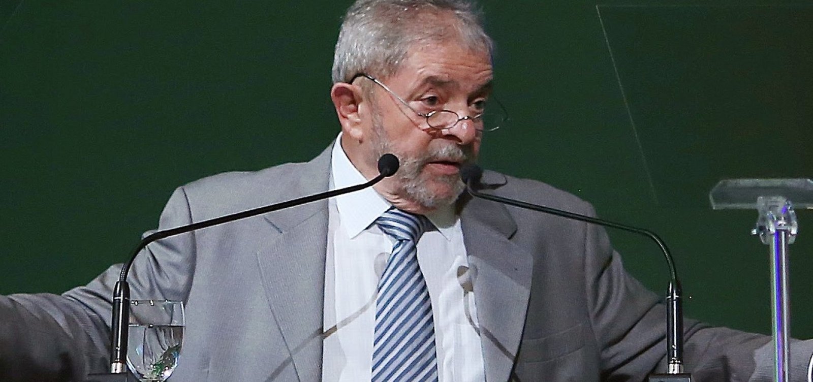 ‘Querem me derrotar? Façam isso de forma limpa, nas urnas’, diz Lula