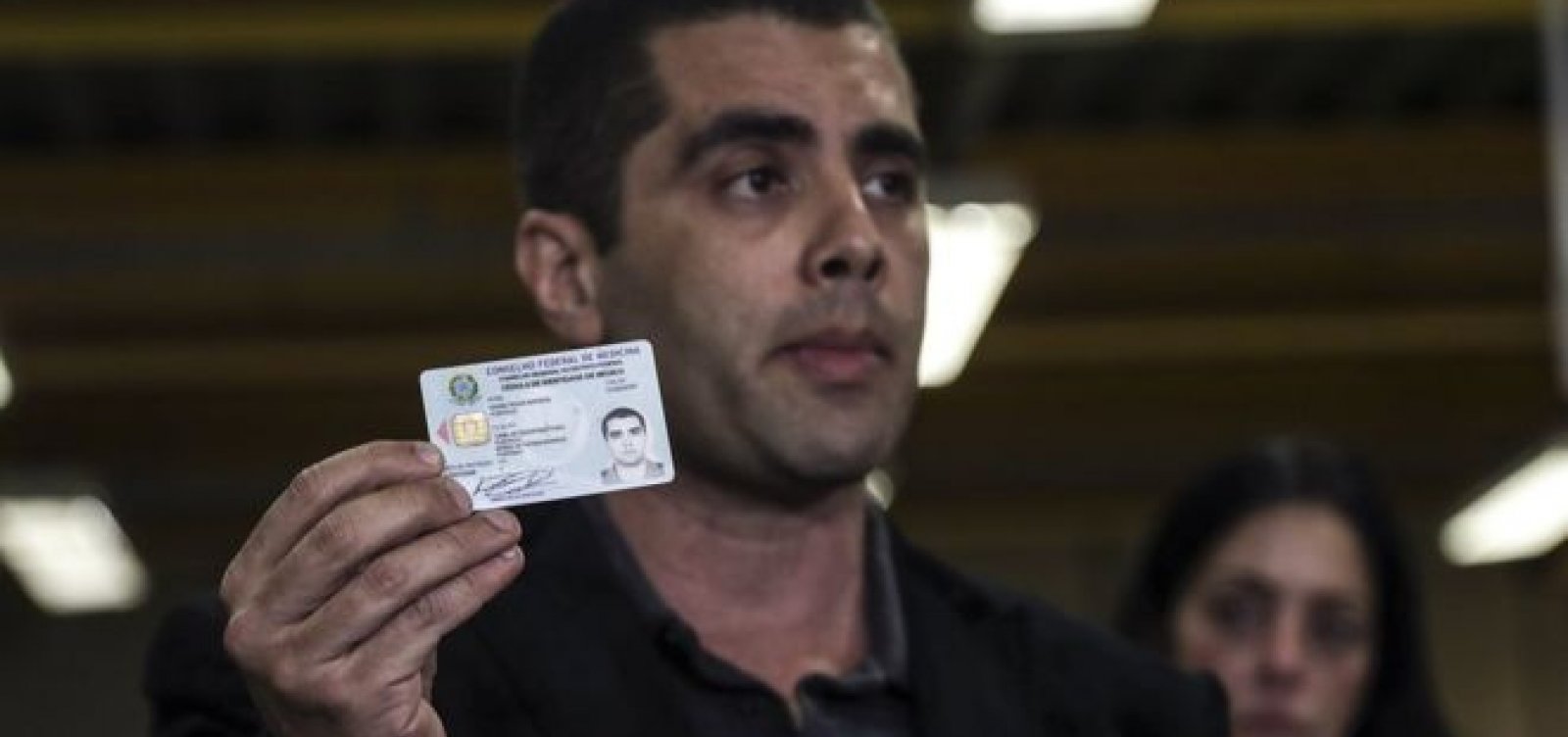Laudo sobre morte de paciente do Dr. Bumbum é inconclusivo; legistas pedem mais exames
