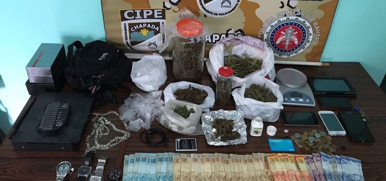 Marido de secretária de Saúde de Mucugê é preso por tráfico de drogas