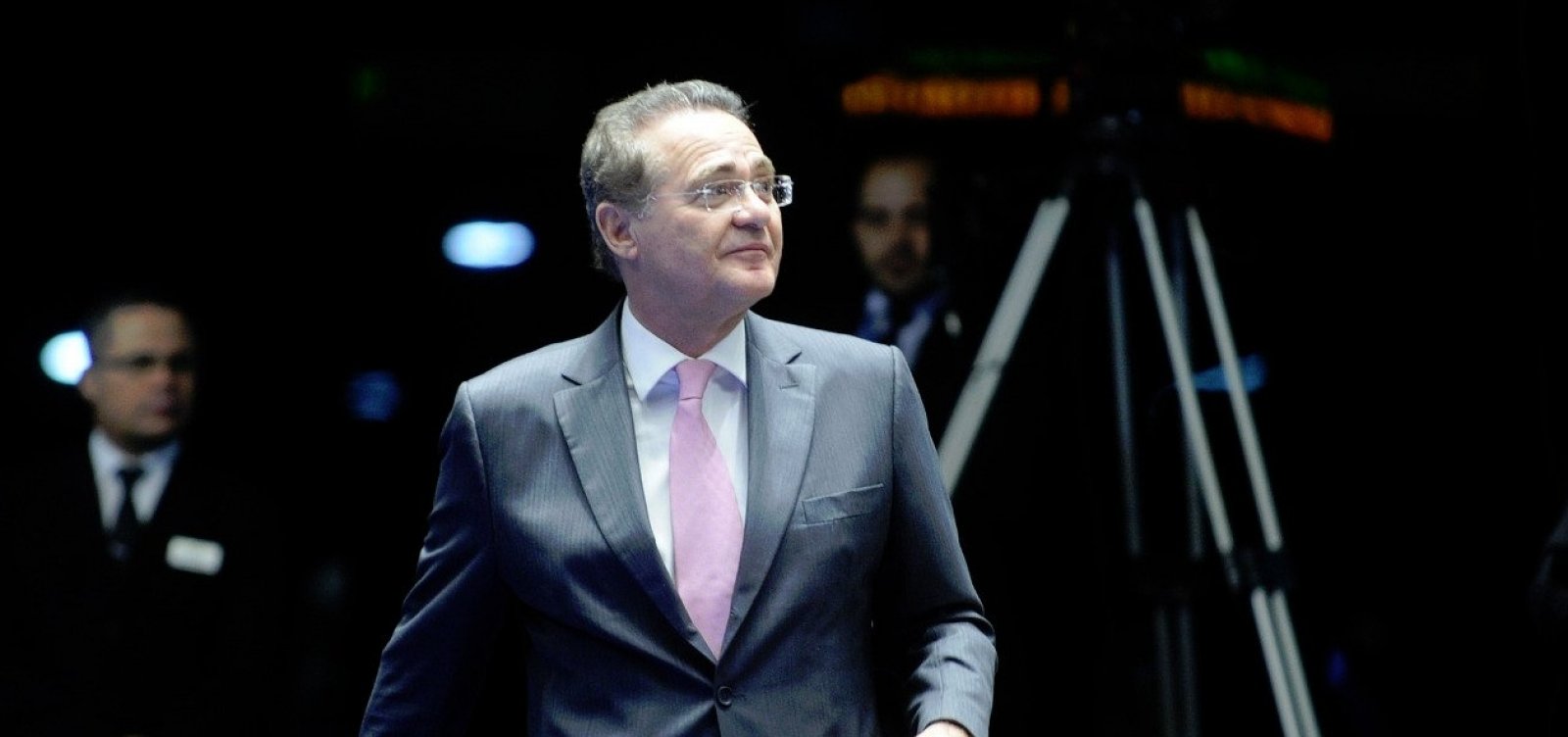 Renan diz que MDB se ‘rebaixa’ ao lançar Meirelles: ‘É um candidato inexpressivo’