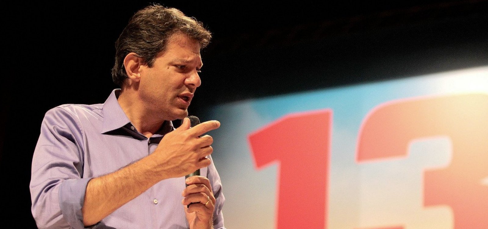 Haddad admite que manter candidatura de Lula é ‘estratégia arriscada’