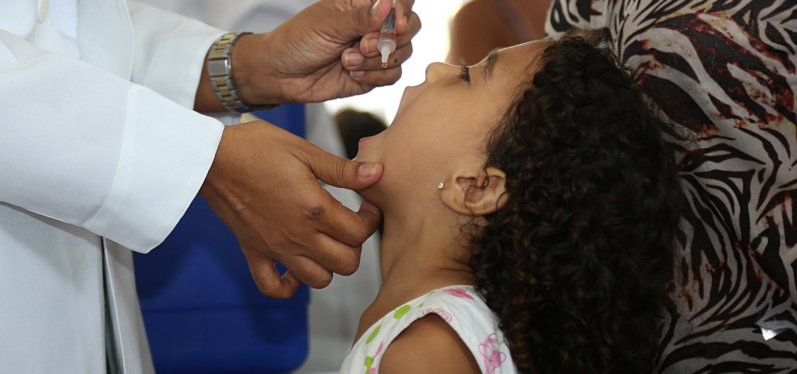 Na Bahia, 849,3 mil crianças devem receber vacina contra pólio e sarampo