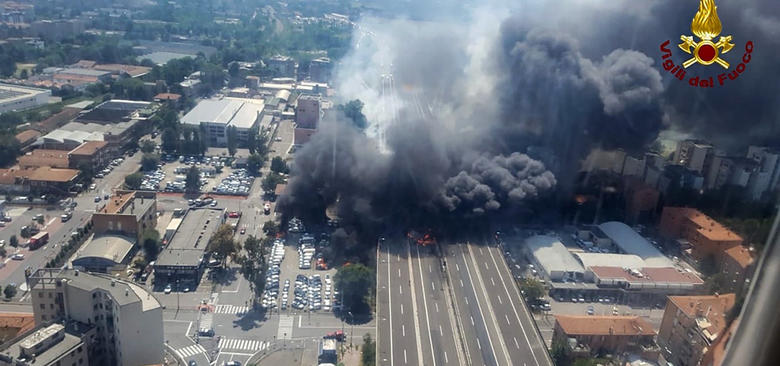 Explosão perto do aeroporto de Bolonha deixa morto e feridos