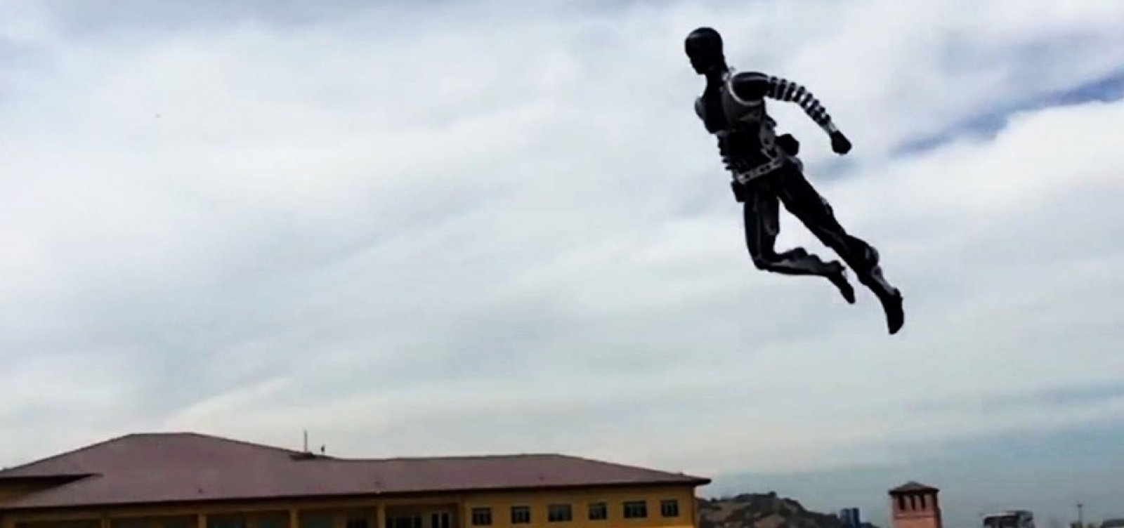 Disney desenvolve super robôs para substituir dublês; vídeo