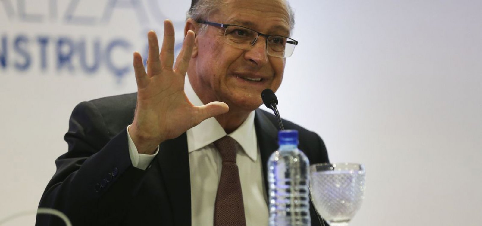 Coligação de Alckmin vai receber metade do novo fundo bilionário
