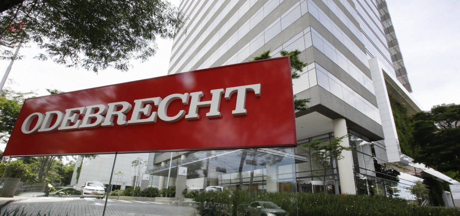 Odebrecht realizará obra no aeroporto de Miami