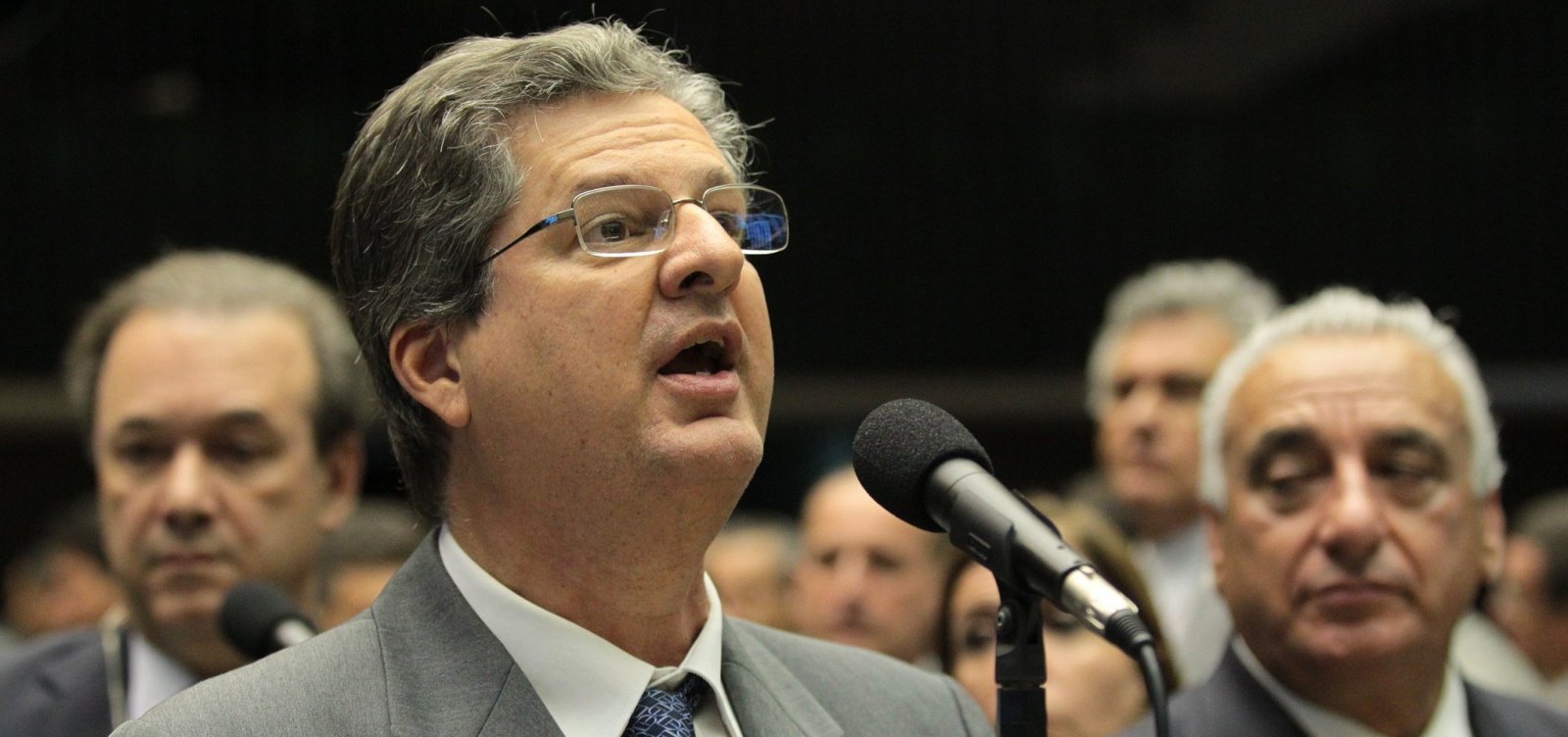‘É uma perda para o PSDB não ter Gualberto na eleição’, diz Jutahy