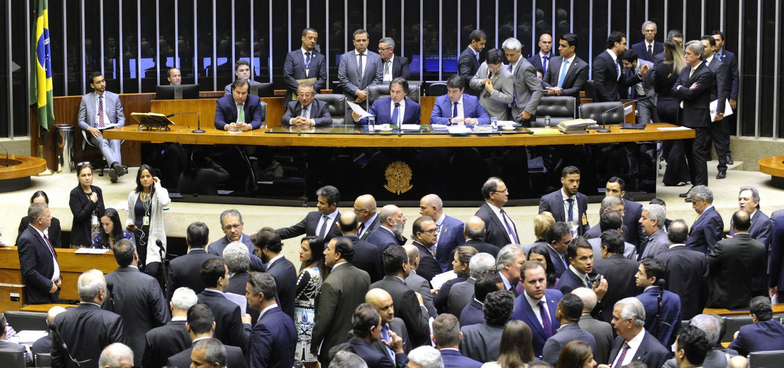 Esvaziada, Câmara aprova um projeto na segunda semana do 'esforço concentrado'