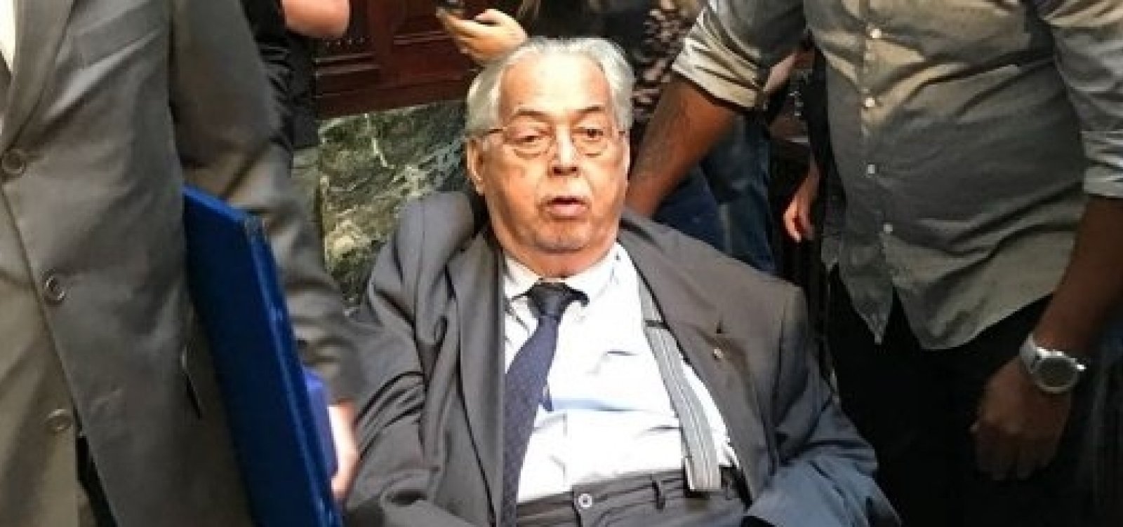 Ex-presidente do Vasco, Eurico Miranda luta contra tumor no cérebro
