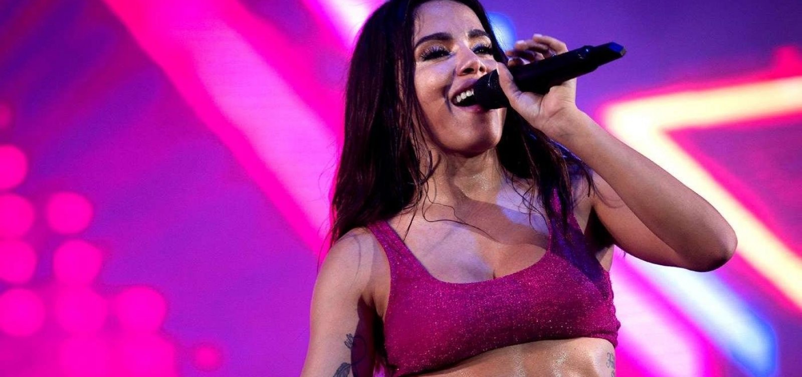 Aos 25 anos, Anitta já tem data para se aposentar (e será em breve), diz colunista