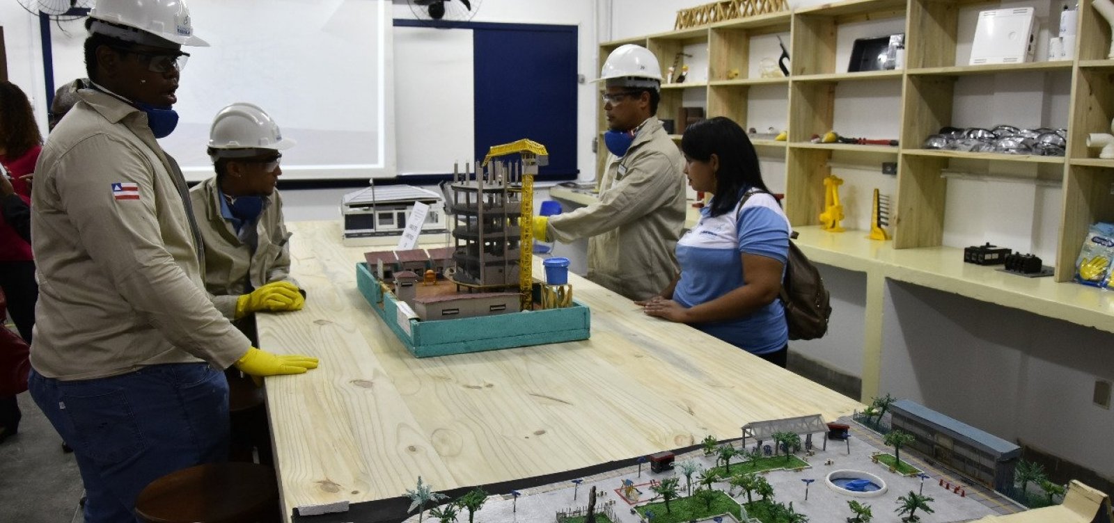 Primeira Fábrica- Escola da Construção Civil é aberta em Salvador