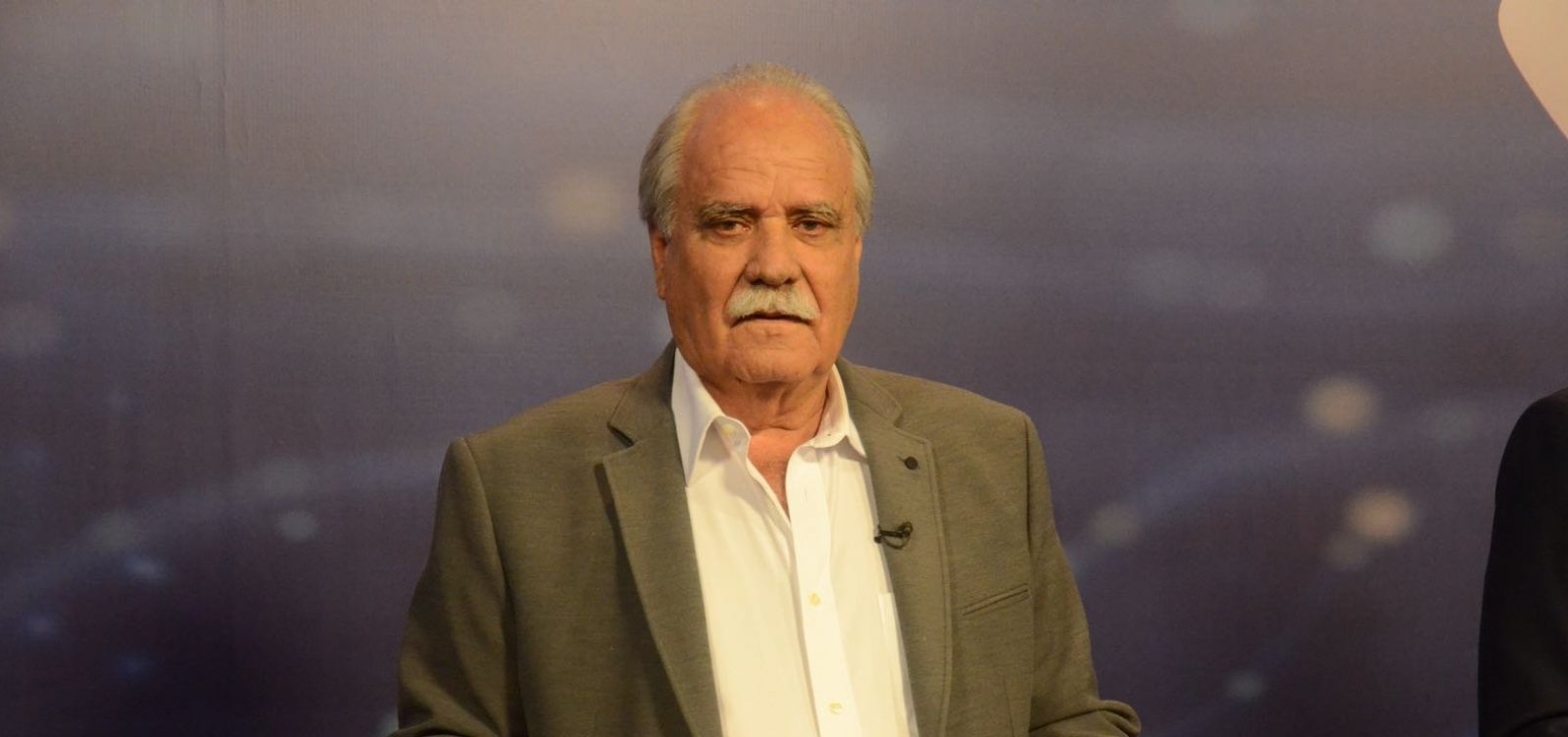 Tribunal aprova candidatura da Professora Jeane como vice na chapa de João Santana