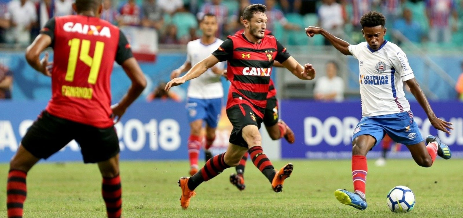 Bahia vence o Sport por 2 a 0 e sobe para parte de cima da tabela