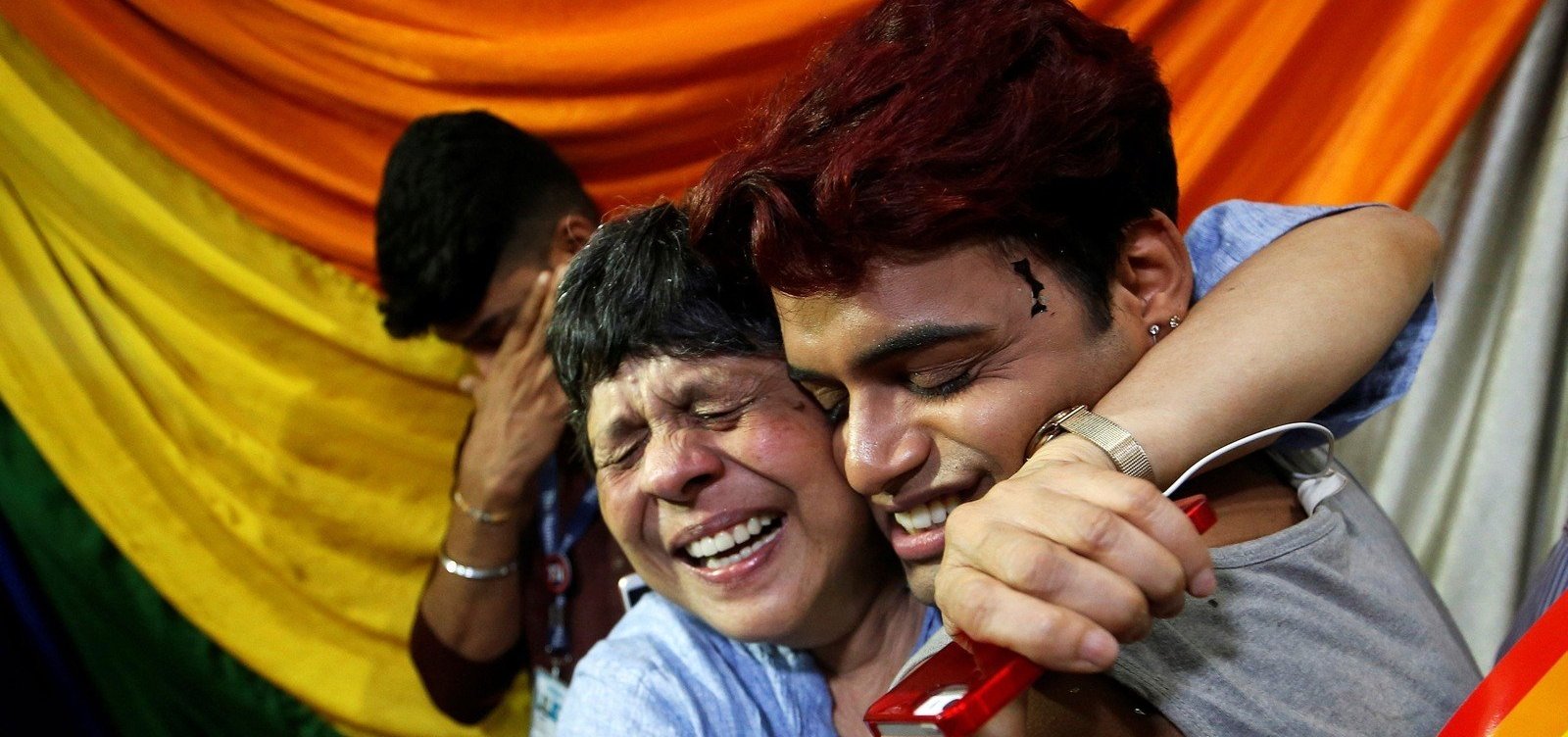 Suprema Corte da Índia decide descriminalizar a homossexualidade no país