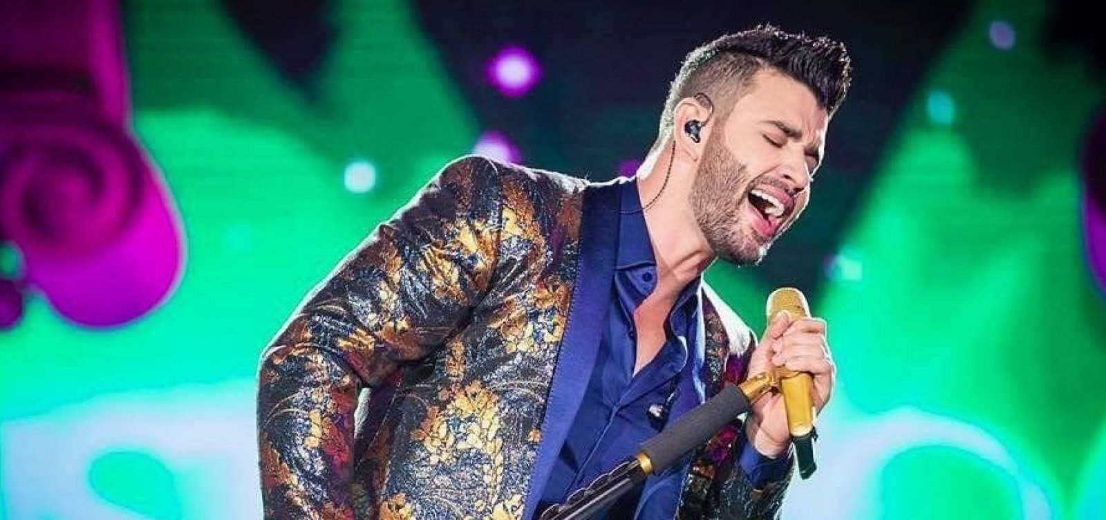 Show de Gusttavo Lima na Vaquejada de Serrinha é cancelado após cantor passar mal