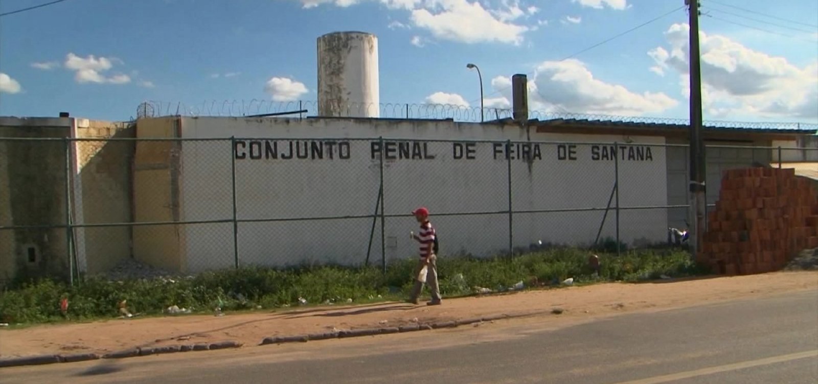 Feira de Santana: cerca de 100 presos já foram para o regime domiciliar