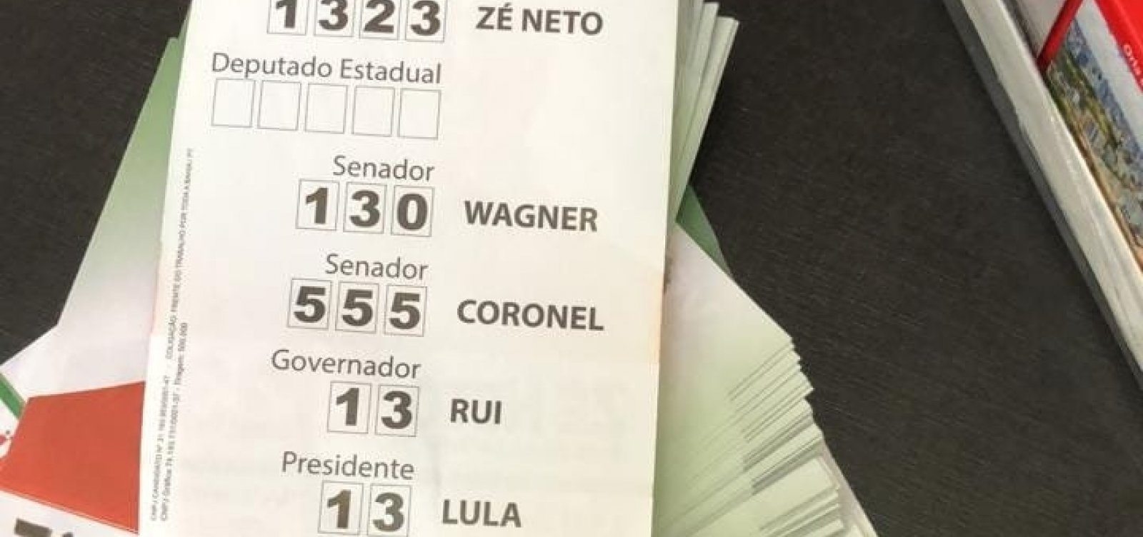 Desembargadora determina busca e apreensão de 'santinhos' de Lula em comitê de Zé Neto 