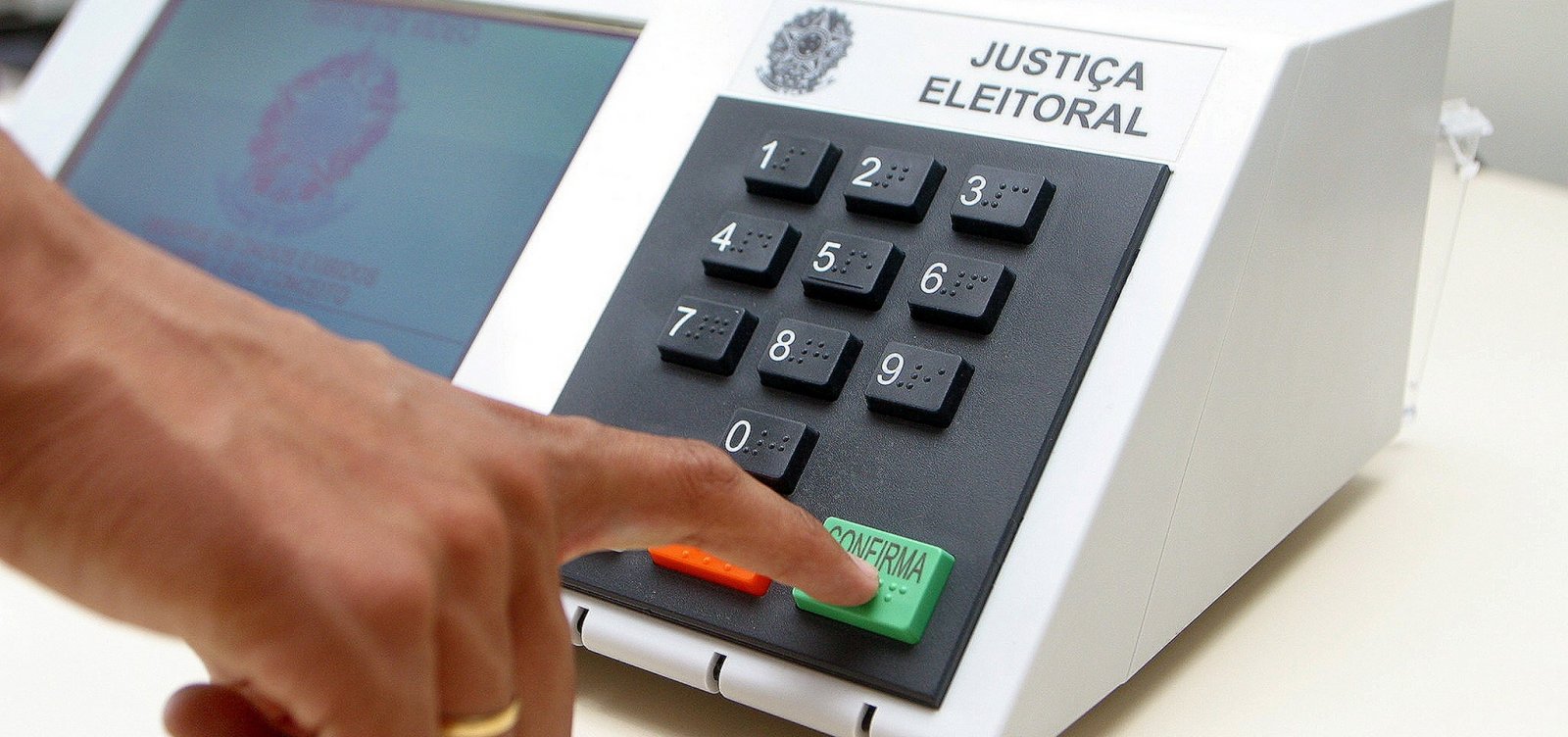 Cúpula do Judiciário garante confiança em urnas eletrônicas