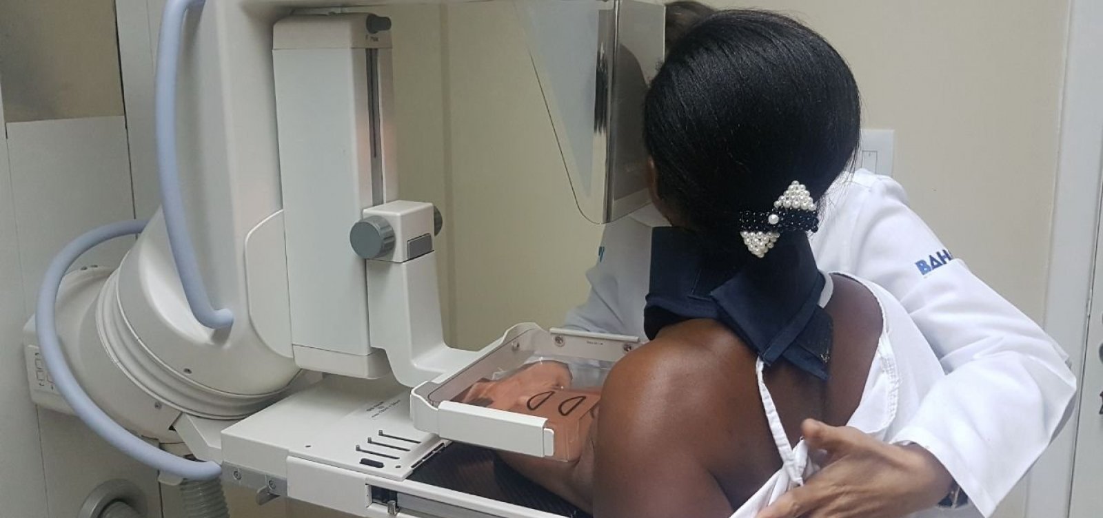 Hospital da Mulher reforça ações de prevenção ao câncer de mama