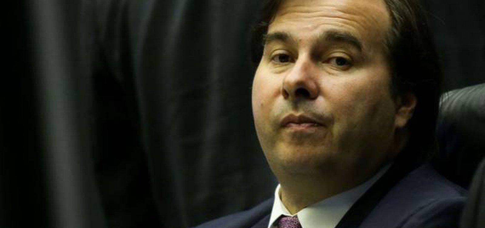 Rodrigo Maia só discutirá presidência após segundo turno, diz coluna