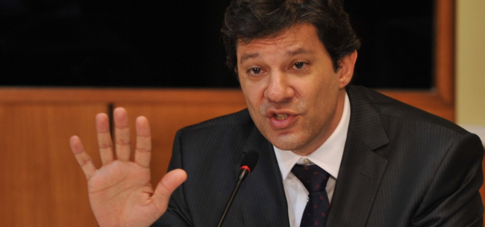 Haddad planeja arrecadar R$ 80 bi com IR e dividendos de super-ricos