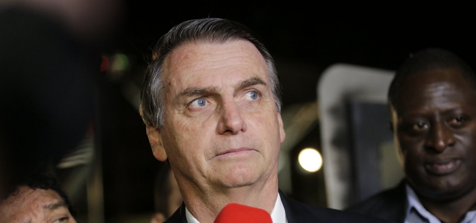 Bolsonaro se reúne com comitivas da China e da Itália