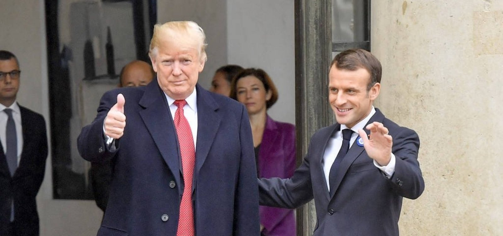 Macron e Trump defendem aumento de repasses da União Europeia à Otan 