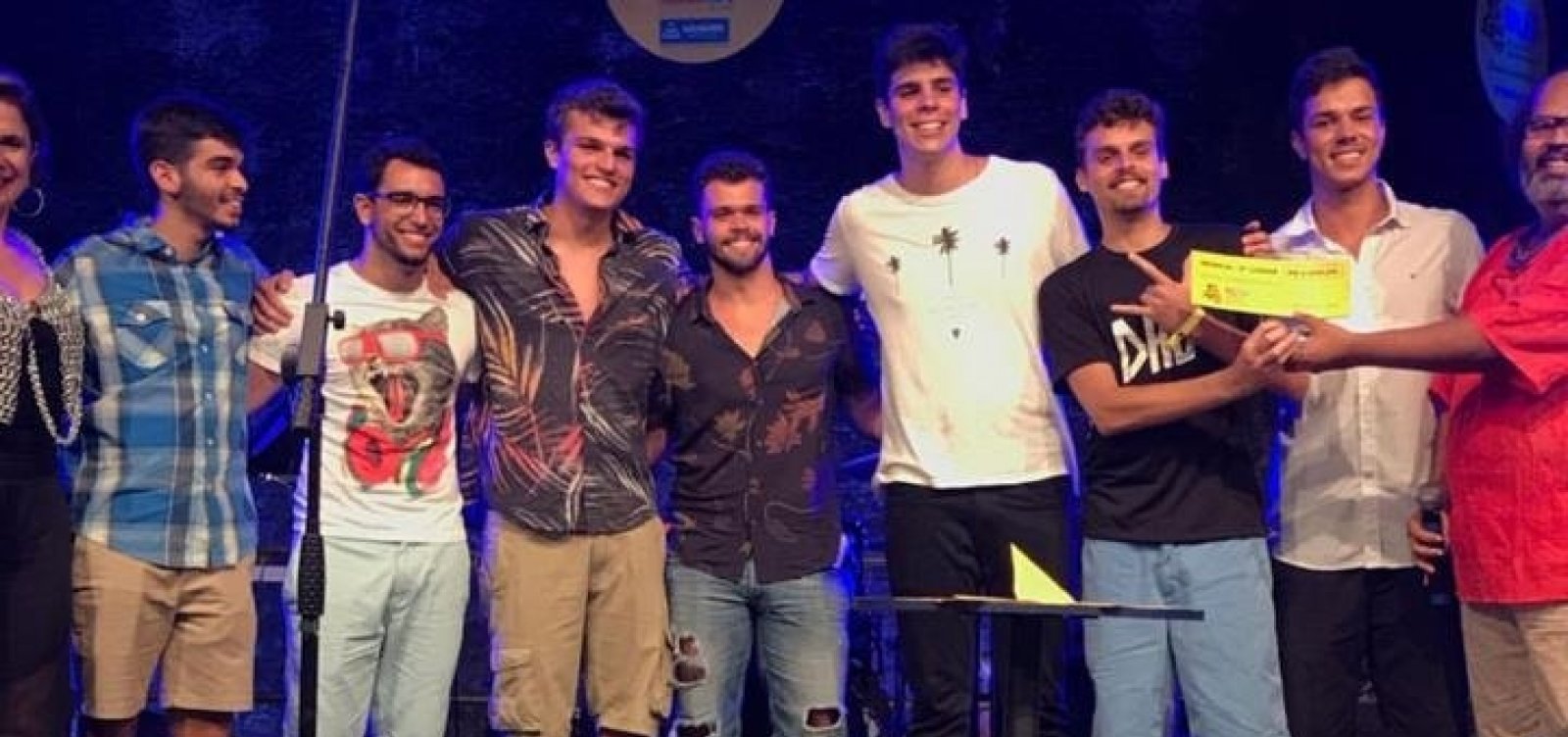 Banda DH8 conquista prêmio no Festival Universitário de Salvador