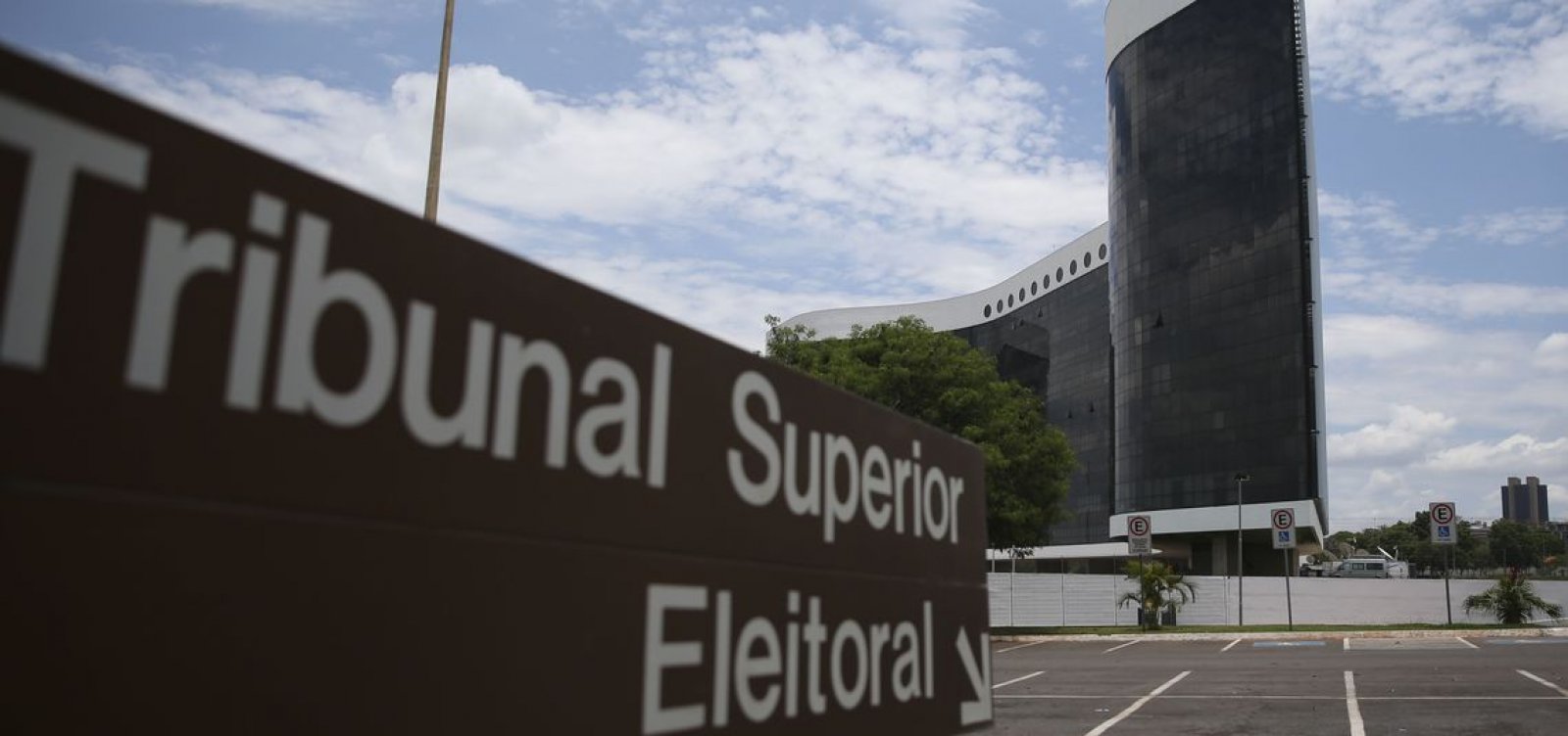 TSE vai julgar contas da campanha de Bolsonaro no dia 4