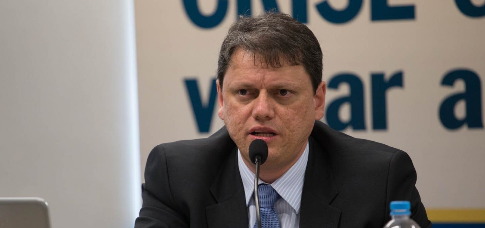 Bolsonaro anuncia Tarcísio Gomes de Freitas como ministro da Infraestrutura