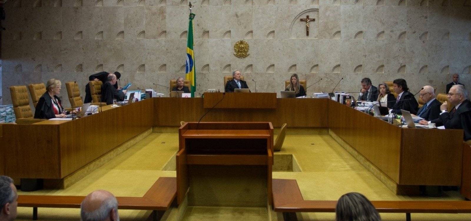 Julgamento sobre indulto de Natal de Temer é suspenso