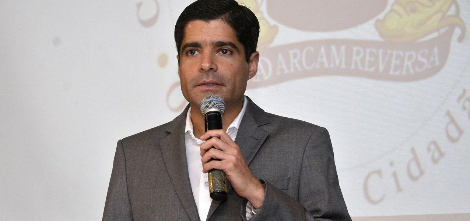 Prefeitura de Salvador firma parceria com agência para atrair turistas de Buenos Aires