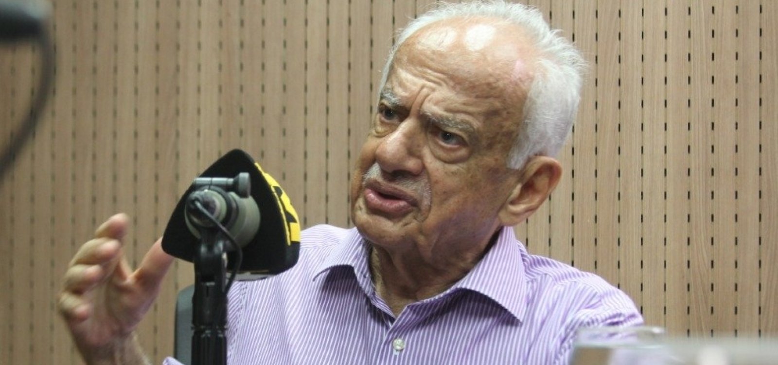 ‘Rezo para o Moro não ser assassinado’, diz Pedro Simon 