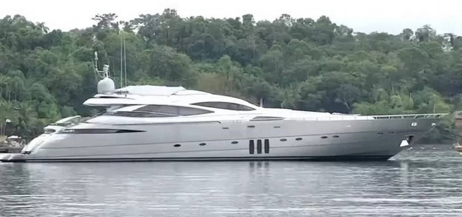 Iate de Eike Batista será leiloado por R$ 18 milhões