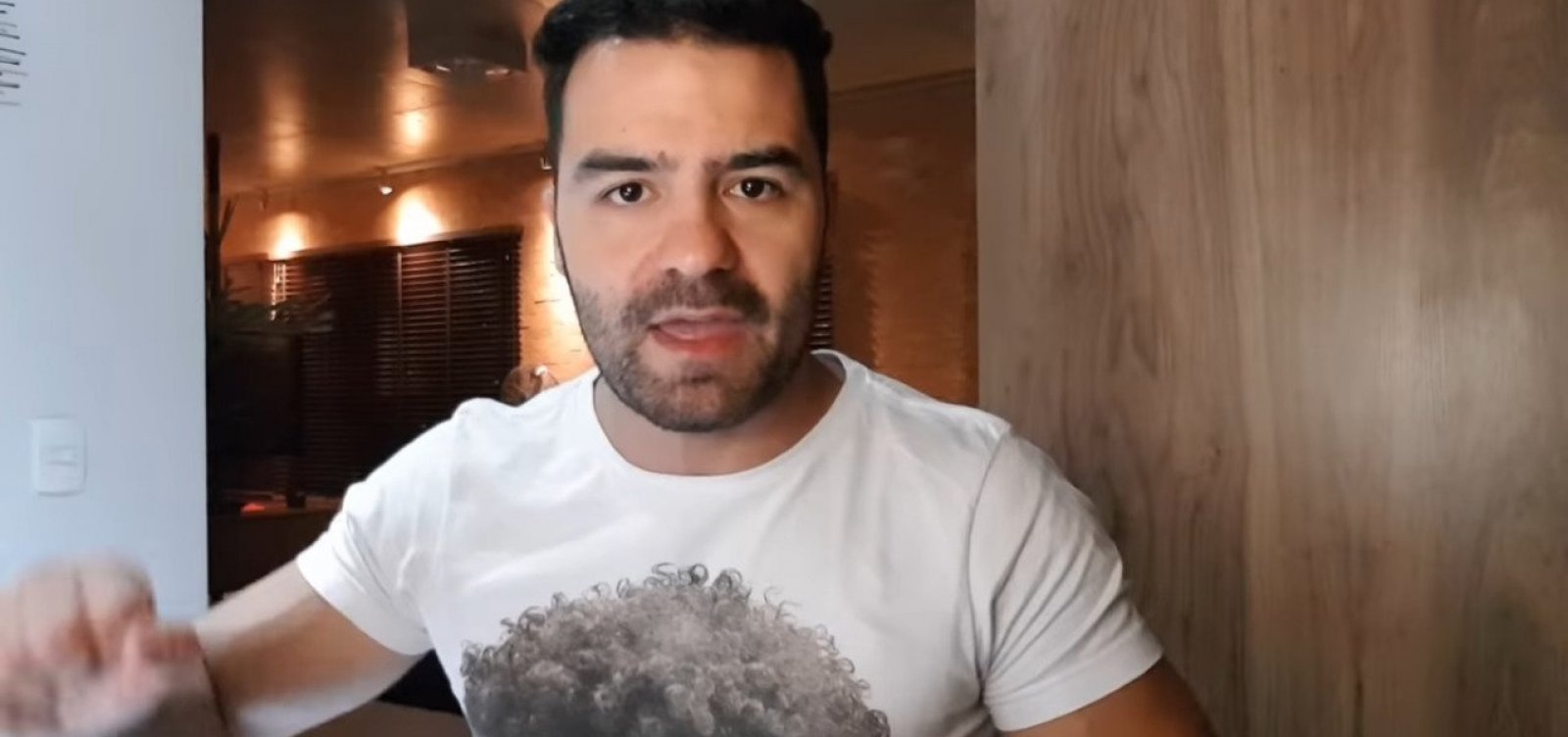 Procuradoria de SP sugere reprovação de contas do deputado eleito 'Mamãe Falei'