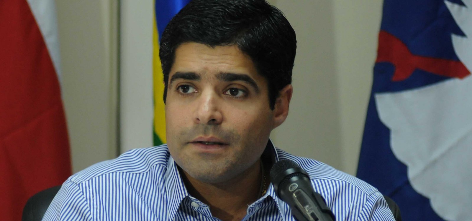 DEM decide até fevereiro se apoia Bolsonaro, diz Neto 