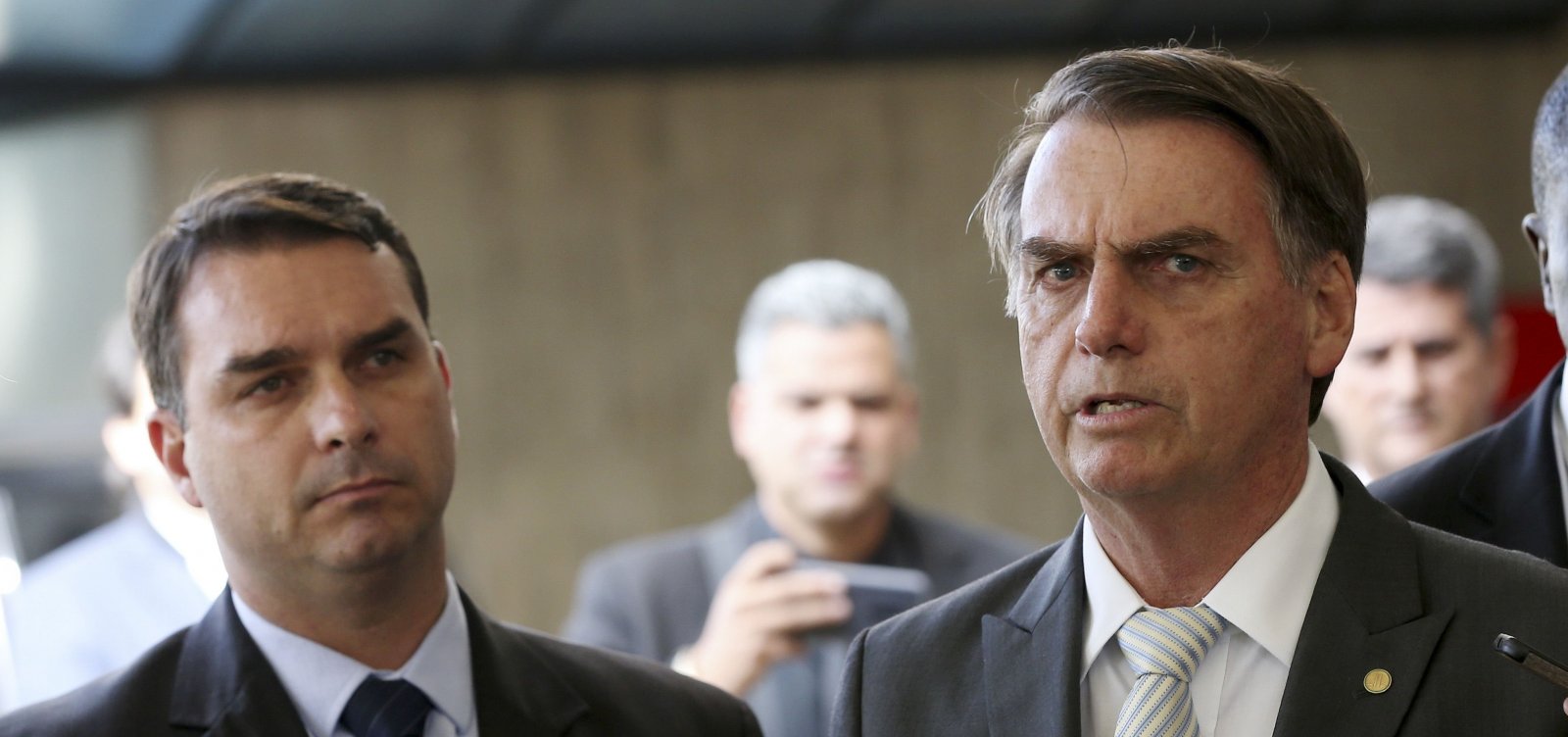 Congresso pressiona Bolsonaro a esclarecer repasses irregulares