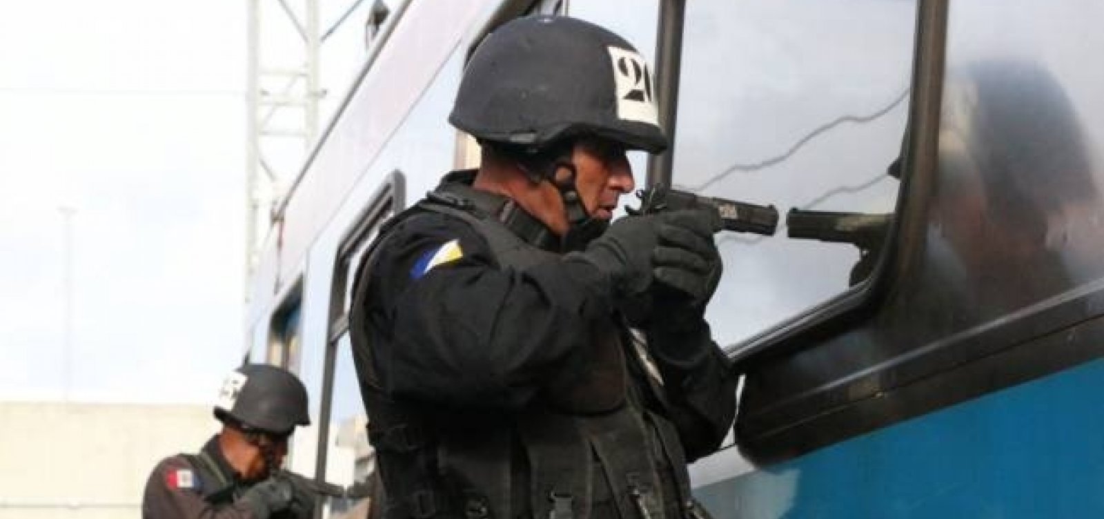 Governador lança projeto de videomonitoramento de policiais baianos
