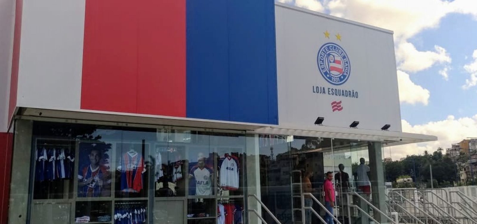 Bahia inaugura loja oficial do clube na Arena Fonte Nova